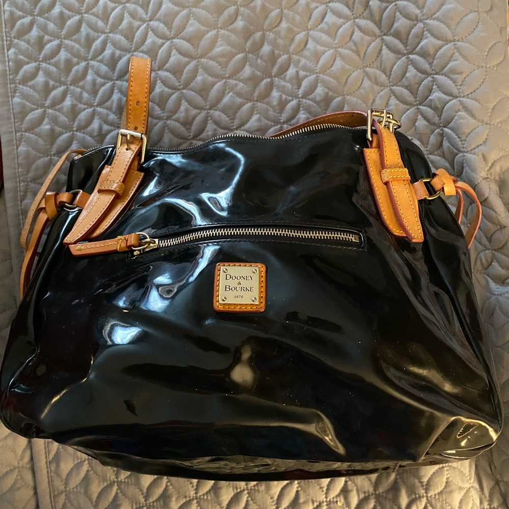 Dooney and Bourke shoulder bag